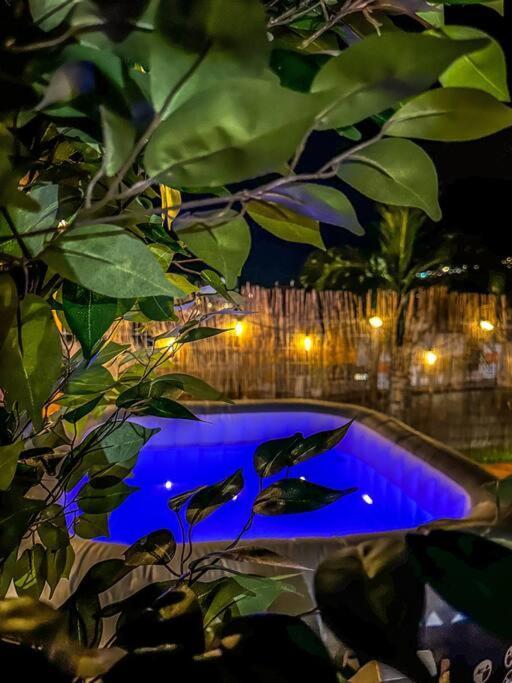 La Villa Luna And Spa La Possession Buitenkant foto